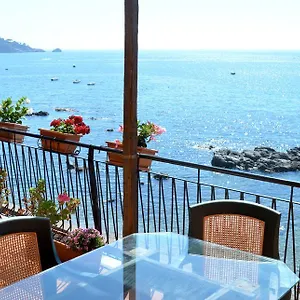 Teocle 3*, Giardini Naxos Italia